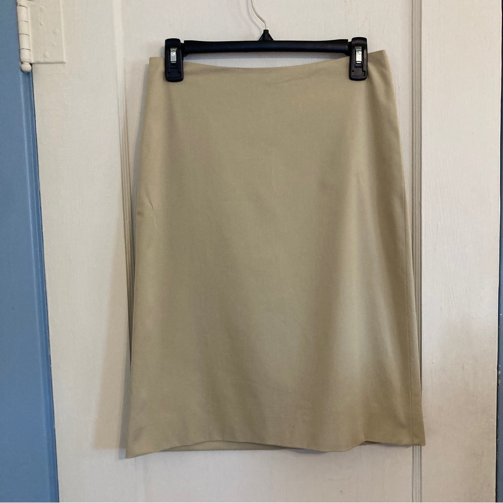 Brooks Brothers Size 2 Cotton Lined Tan Skirt